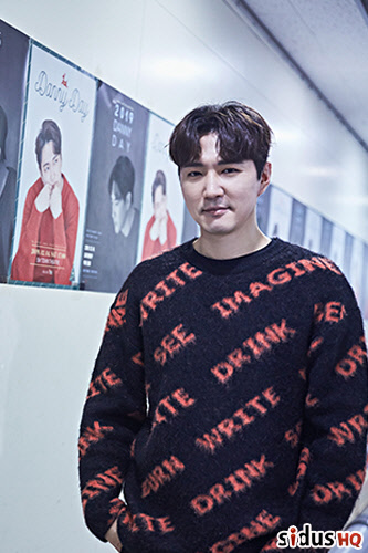 데니안 전속계약